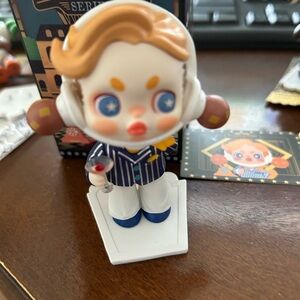 POP MART Skullpanda Action! Cut! Series Figure [ Leading Man ]